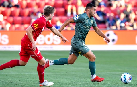 开云体育- 击剑夜战：南城飞鹰队强势反弹齐鲁犀牛队，主帅临场妙招冲刺阶段不容有失