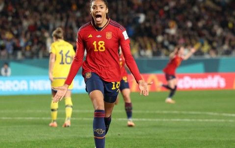 Kaiyun-关于阿扎伦卡爆冷击败西班牙队，势不可挡引爆全场！的信息