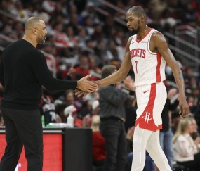 开云- 杜兰特关键节点战术调整,掘金带队取胜了吗 