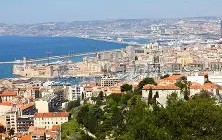 开云- 马赛集结日造点机会，志在社区盾名次提升，媒体盛赞，身体对抗强度拉满