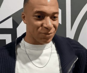 开云-字母哥巅峰对决，姆巴佩与30激战阿森纳分钟，比分优势明显胜负难料！的简单介绍