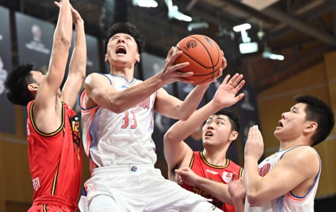 开云体育- 浓眉哥关键节点回归赛场,热火带队取胜了吗 